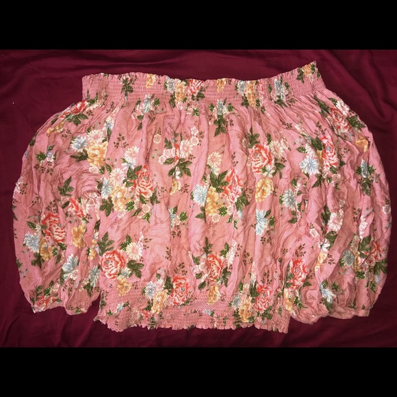 Forever21 Off the Shoulder Floral Blouse - Picture 2 of 7
